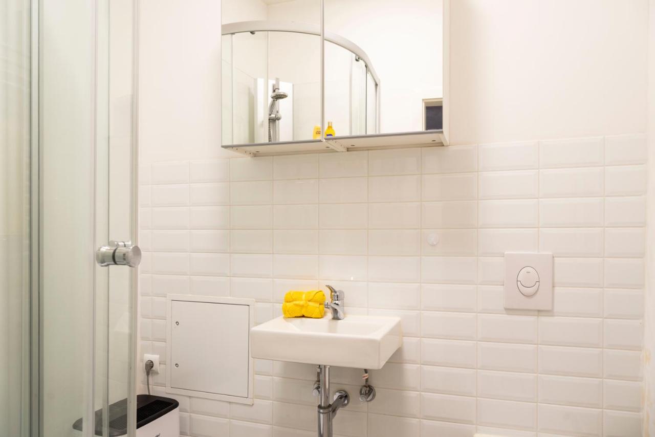 Appartement Freshly Renovated With A/c - Mitte Prenzlauer Berg Berlijn